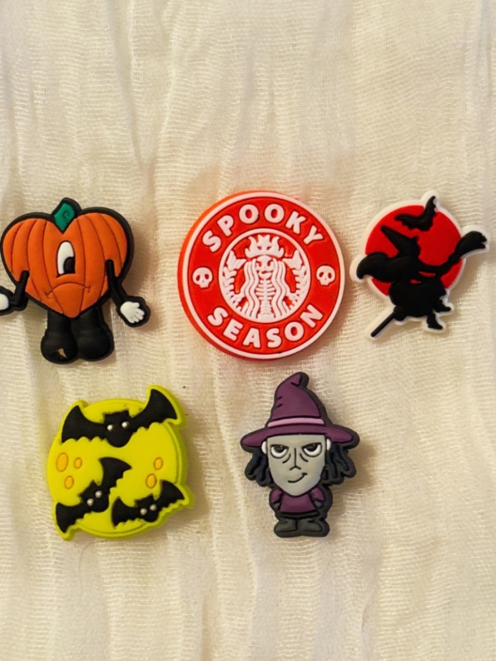 Set # 73 – 5 Pack Random Halloween Jibbitz/Croc Charms